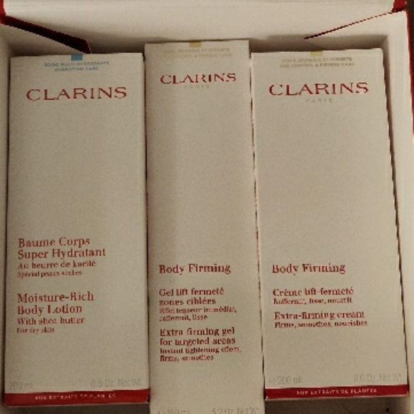 NEW Clarins Skincare Set, Full Sizes - Picture 1 of 5